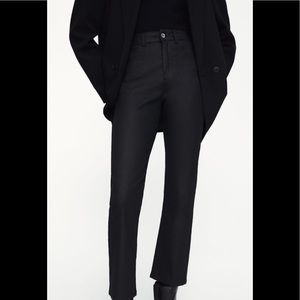 Coated slim pants